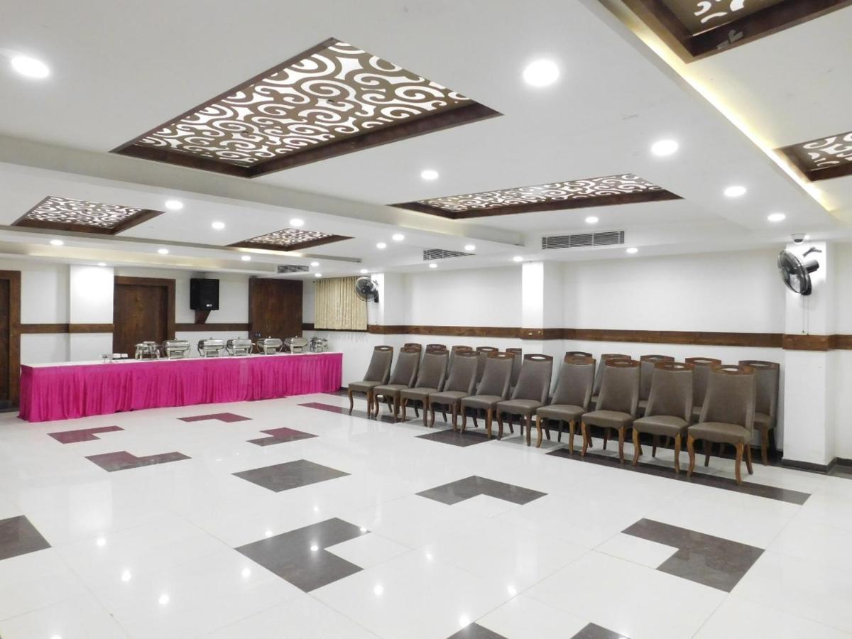 Hotel Shiva Club And Resort Mundra エクステリア 写真