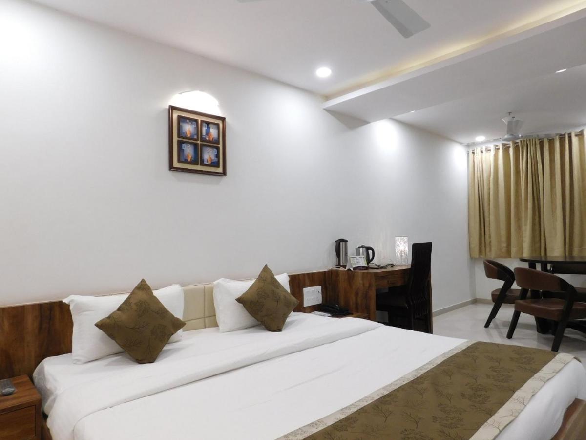 Hotel Shiva Club And Resort Mundra エクステリア 写真